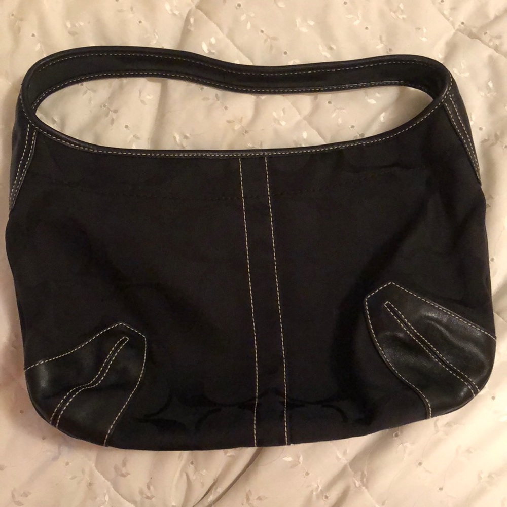 Purse - Picture 2 of 3